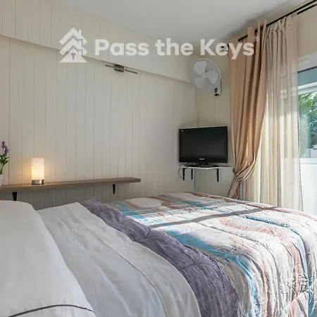 Pass The Keys Apt En Nueva Andalucia Apartament *