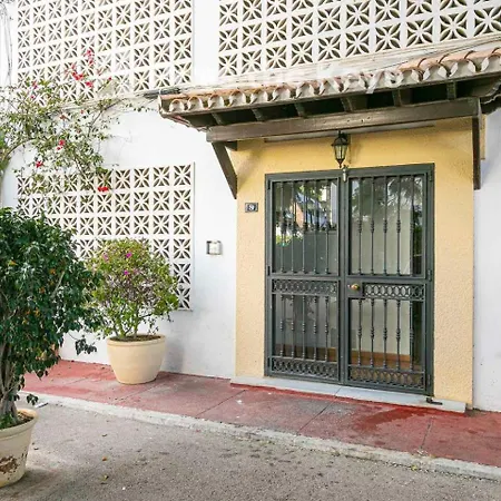 Apartament Pass The Keys Apt En Nueva Andalucia